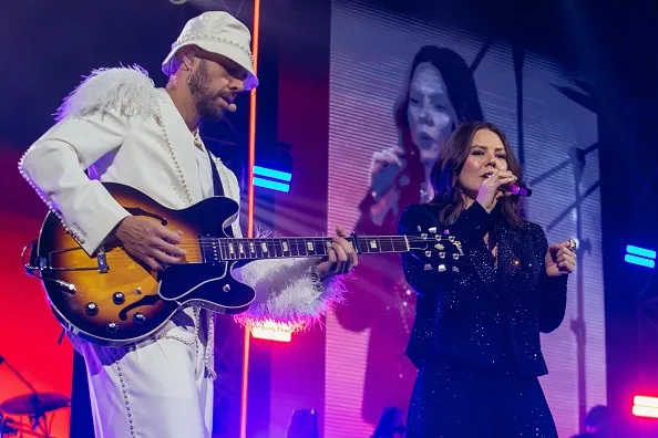 jesse-joy-cr-medios-y-media-getty-images-billboard-1800