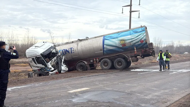 choque-fatal-el-chanar-ruta-7-casa-gobierno (1)