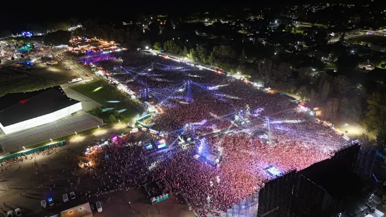 fiesta-confluencia-2025-drone-domingo-10