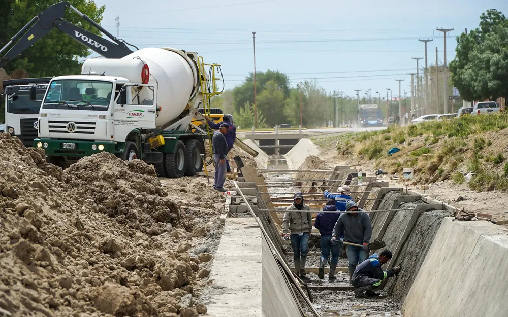 Obra-del-desague-pluvioaluvional-3