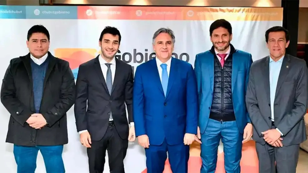 gobernadores-de-provincias-unidas-09082025-2096004