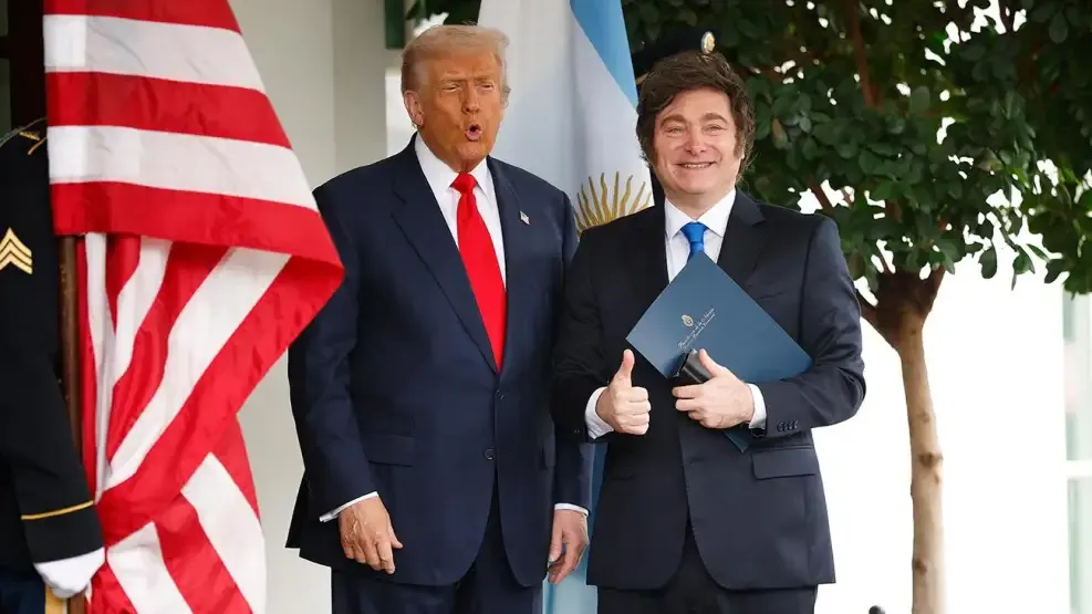javier-milei-y-donald-trump-14102025-2118226