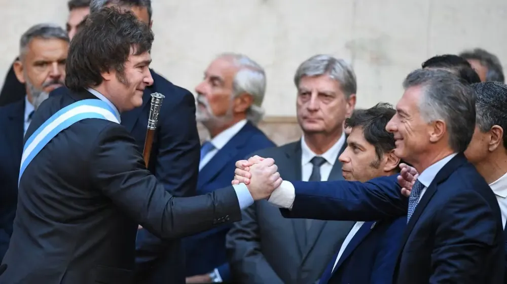 en-medio-de-las-tensiones-por-el-acuerdo-entre-el-pro-y-lla-el-expresidente-mauricio-macri-busca-retomar-la-relacion-con-javier-milei-foto-na-66U57WD2INA4BNWMGYHODLFHYQ