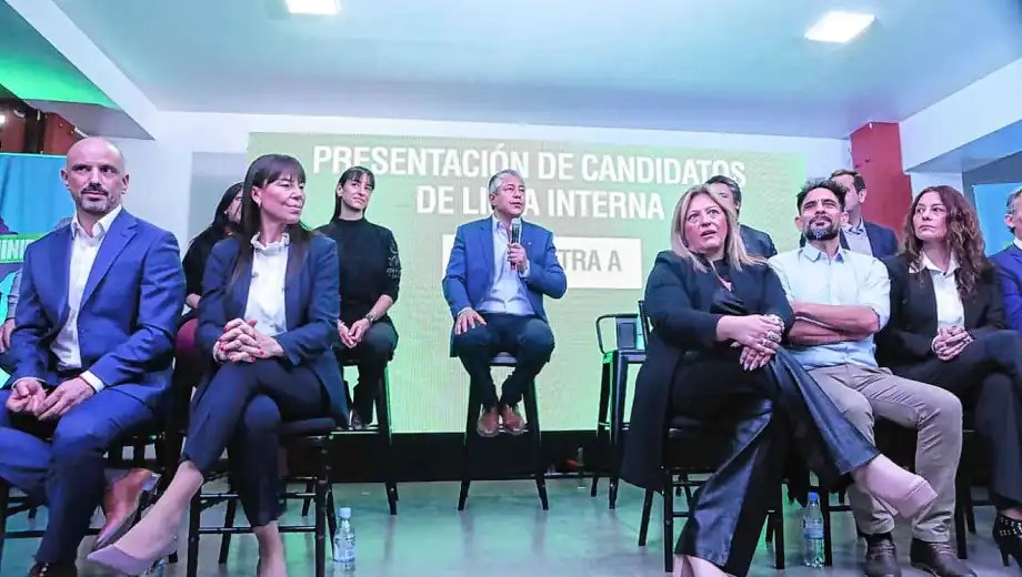 Nqn-Presentacion-legislativas-la-neuquinidad-Emiliano-Ortiz-18