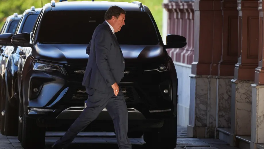 Weretilneck-llega-a-Casa-Rosada-para-la-reunion-con-Milei