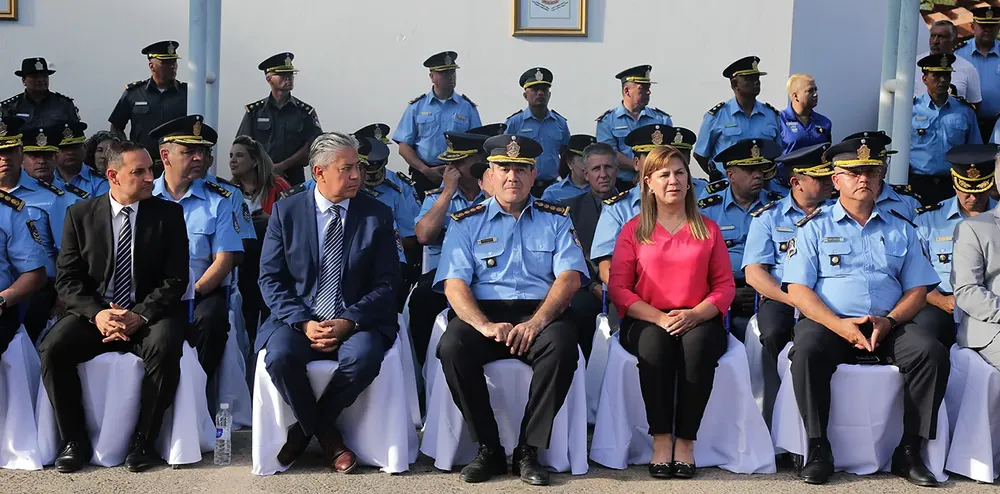 Web...Otra-de-el-acto-policia-7V0A4006