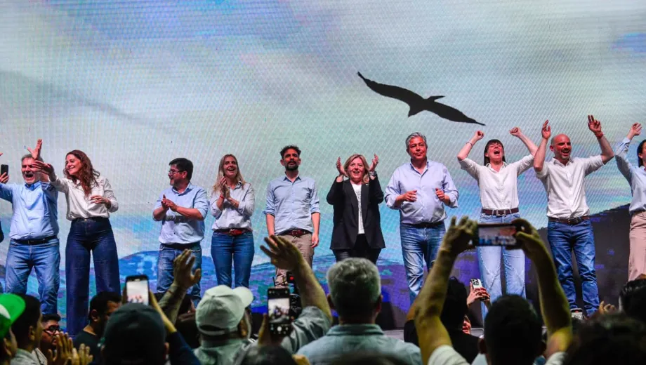 rolo-figueroa-acto-la-neuquinidad-en-zapala