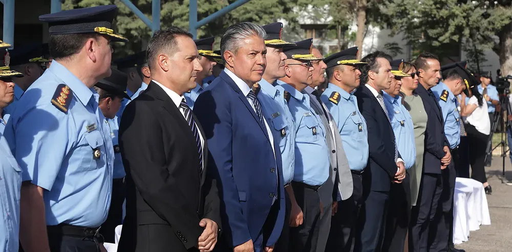 Web...Acto-de-la-policia-Gobernador-Rolando-Figueroa-7V0A3996