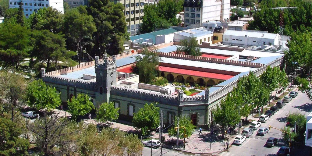 CASA-DE-GOBIERNO-1024x512